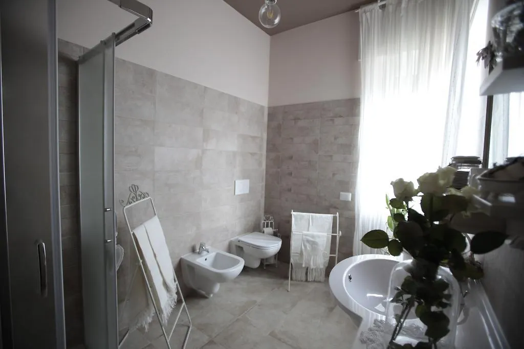 B&B La Casa Di Pamela Casciago Couette-café